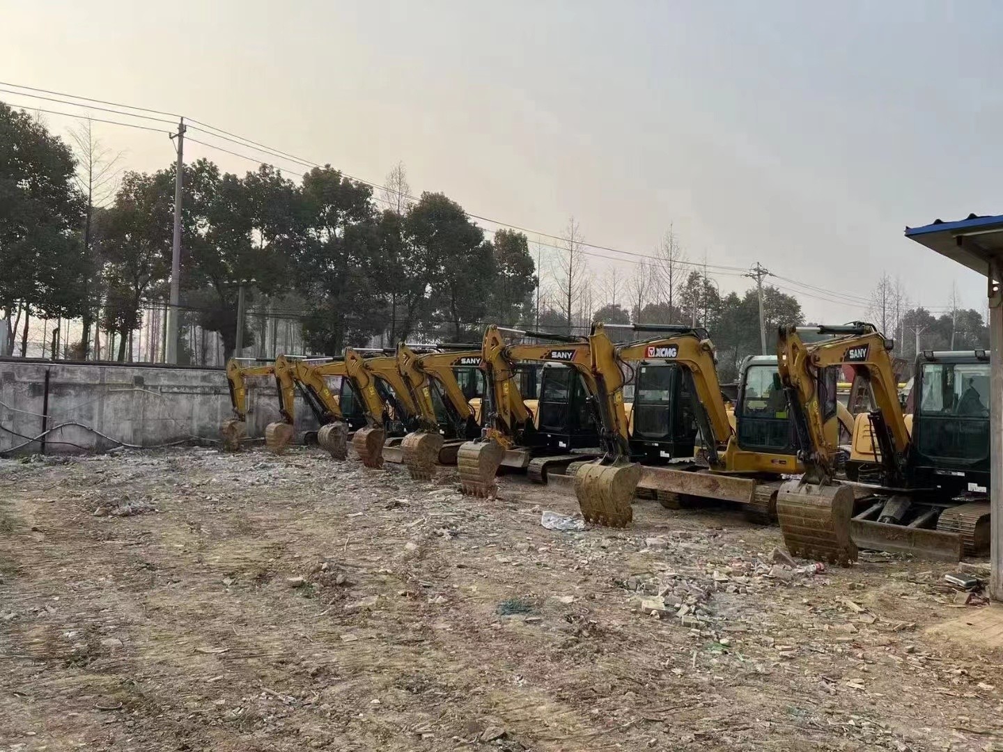 潢川县挖掘机培训基地